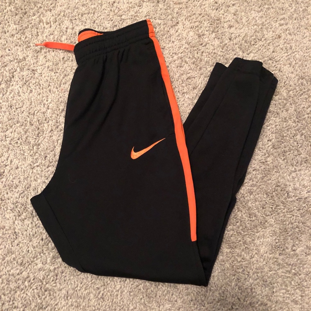Nike athletic pants